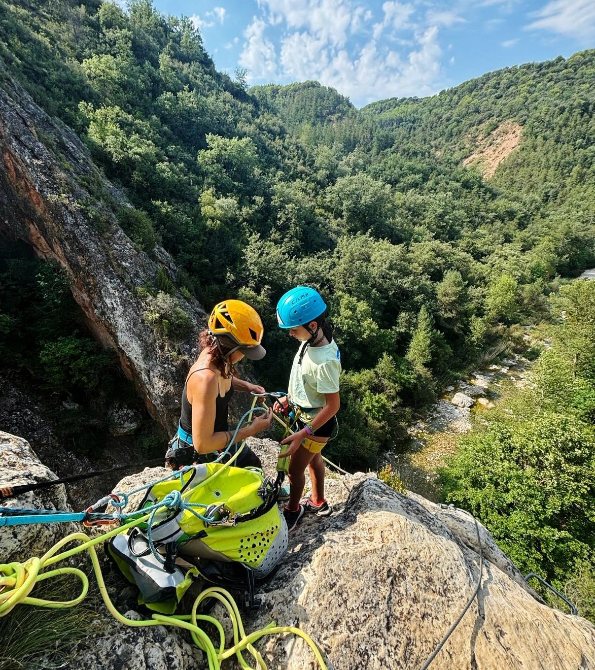 Guía y familia en Guara